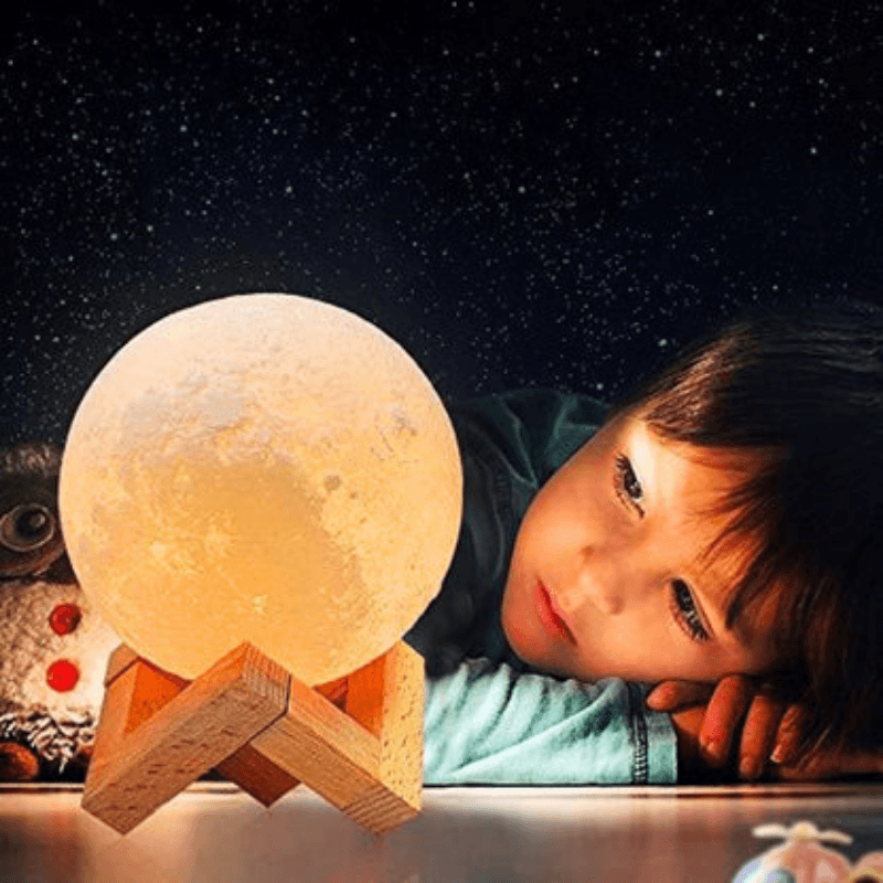 DreamGlow ™ Luna Lamp